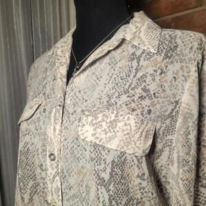 Chico's Long-Sleeve Semi-Sheer Snakeskin Print Button-up Blouse - Sz 1 (US 4/6)